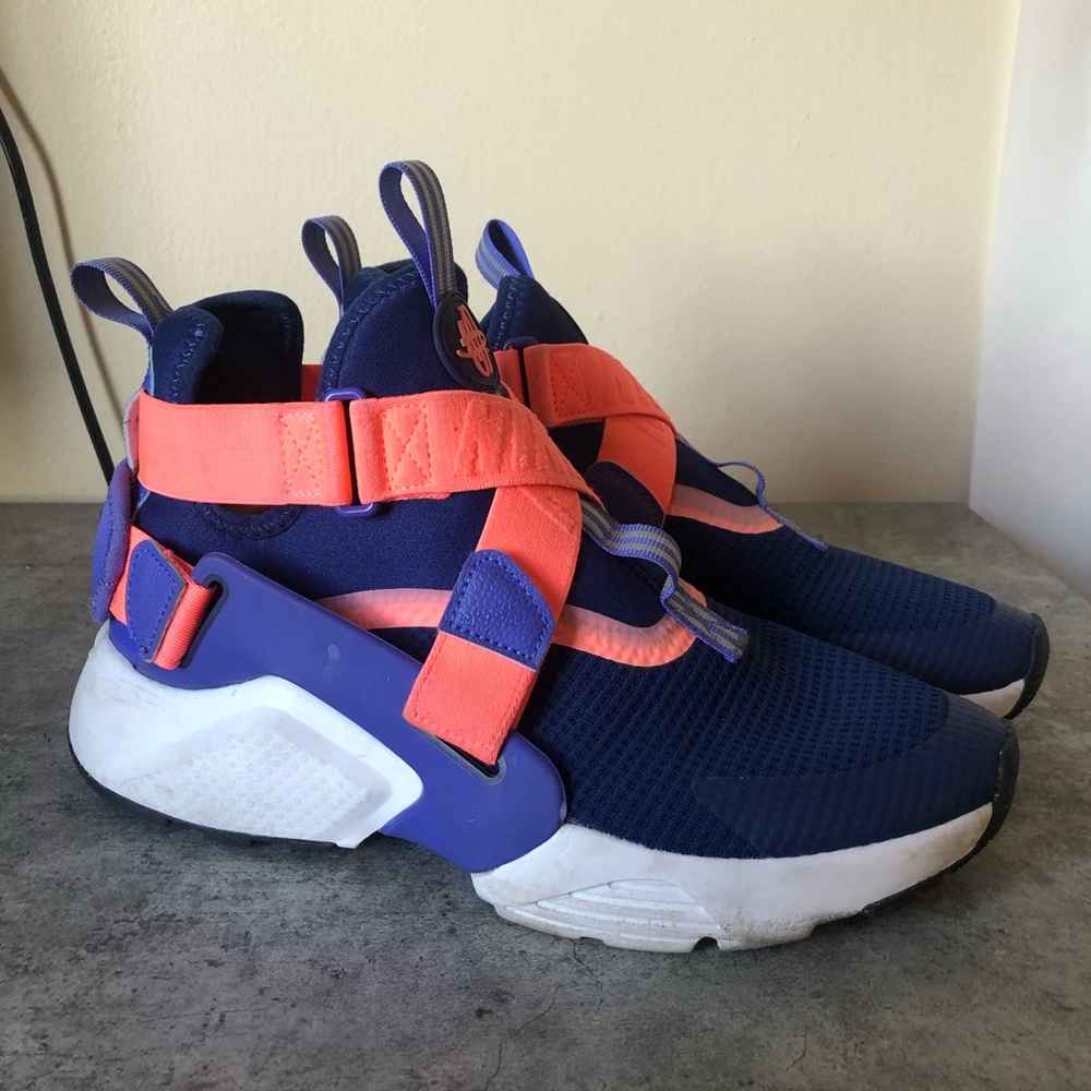 Nike Air Huarache boots